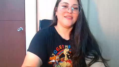 ross_ferrer online show from May 24, 10:34 pm