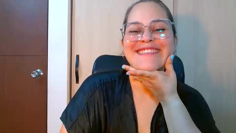 ross_ferrer online show from May 29, 11:29 pm