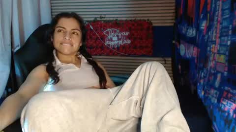EMILY online show from August 7, 2:17 pm