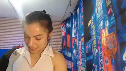 EMILY online show from August 10, 3:13 pm