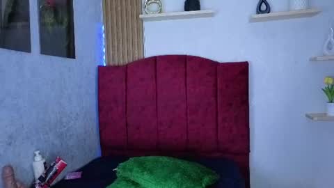 Rosse follow me online show from September 3, 5:05 pm