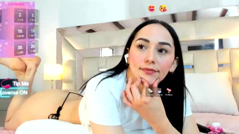   online show from July 8, 4:22 pm