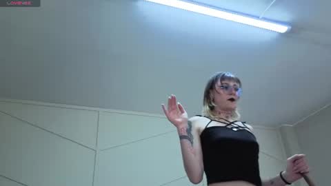 rossiie_hunt_ online show from June 27, 8:00 pm