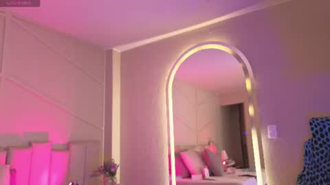 rossiie_hunt_ online show from July 1, 5:36 pm