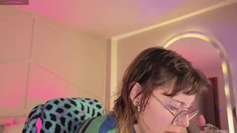 rossiie_hunt_ online show from July 16, 12:17 pm