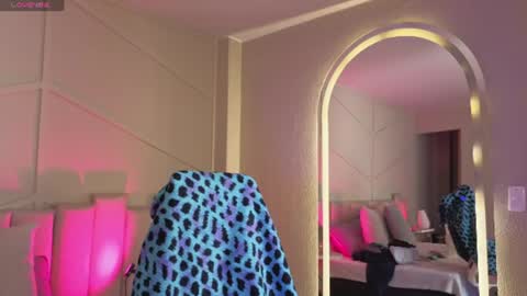 rossiie_hunt_ online show from July 16, 2:29 pm