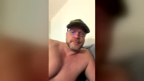 rosstsakas online show from June 27, 9:50 pm