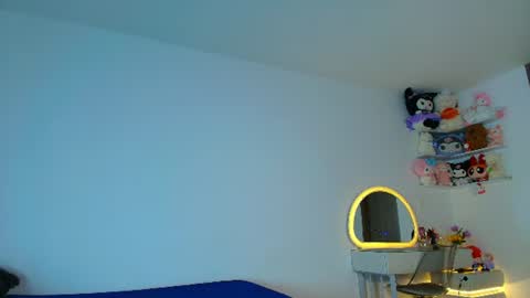 rousrossell_4 online show from July 26, 11:43 pm