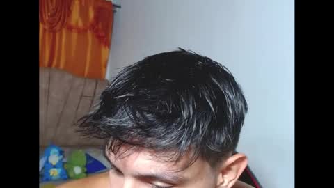 rowanboy23 online show from August 5, 12:52 am