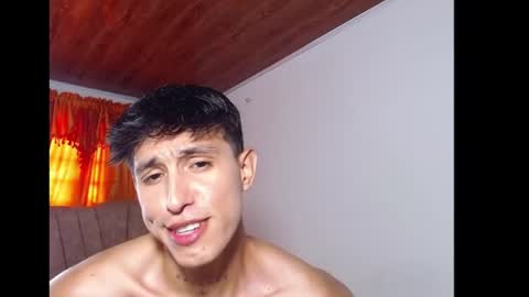 rowanboy23 online show from August 9, 8:43 pm