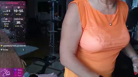 Roxana online show from August 7, 1:33 pm