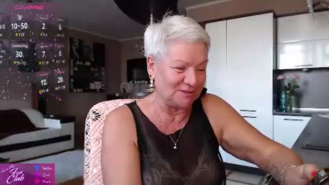 Roxana online show from August 8, 5:02 pm