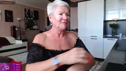 Roxana online show from August 12, 4:04 am