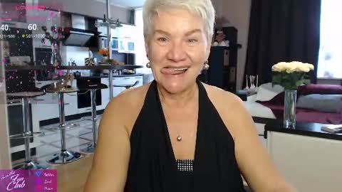 Roxana online show from August 12, 4:42 pm