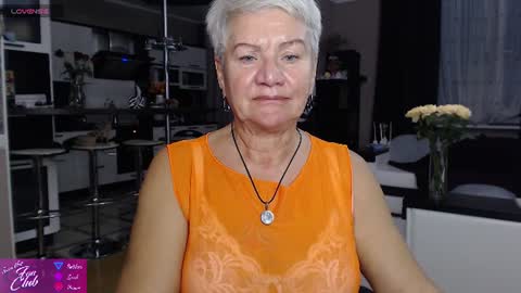 Roxana online show from August 13, 7:06 pm