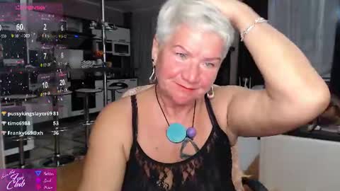 Roxana online show from August 14, 6:55 pm