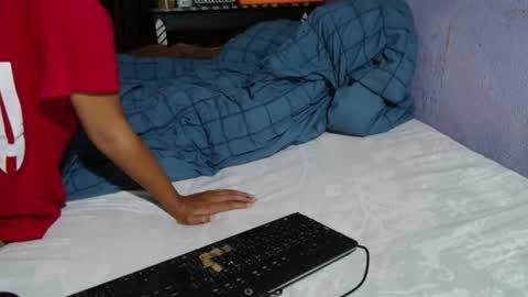roxanne_98 online show from July 26, 3:06 pm