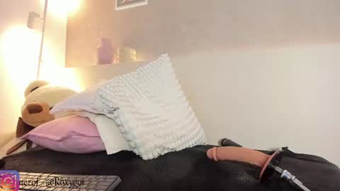 Roxanne Gomez online show from August 14, 5:27 pm
