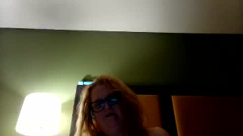 Roxi online show from February 27, 6:55 am