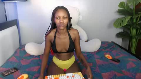 Roxie online show from August 5, 8:12 am