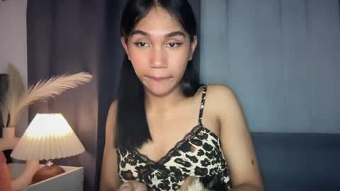 roxiethogersen online show from August 13, 10:46 pm