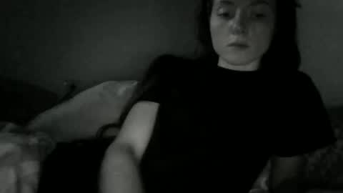 roxiielicious online show from May 14, 12:43 am