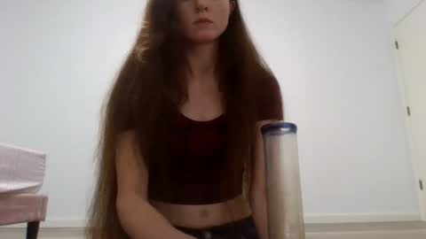 roxiielicious online show from May 25, 2:24 am