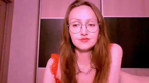 Roxxy Wharton online show from August 12, 2:52 pm