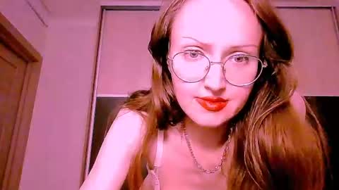 Roxxy Wharton online show from August 15, 7:07 pm