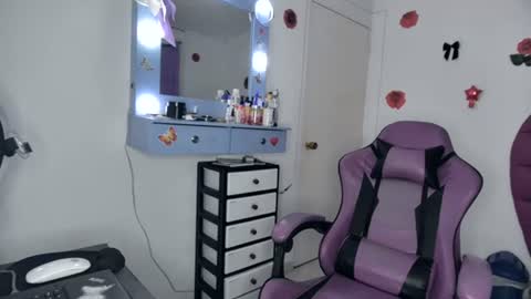 Roxy online show from August 15, 1:53 am