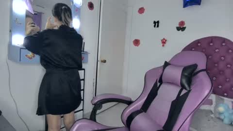 Roxy online show from August 16, 2:59 am
