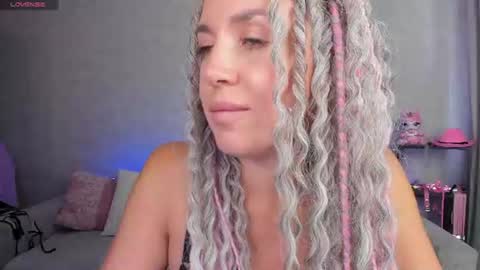 Roxy online show from August 5, 8:23 am