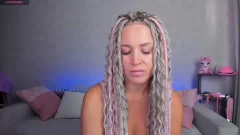 Roxy online show from August 14, 2:37 am