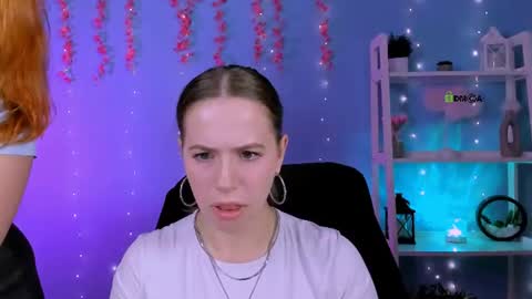 roxy_starr_ online show from August 13, 9:01 am