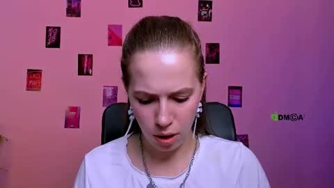 roxy_starr_ online show from August 14, 2:21 pm