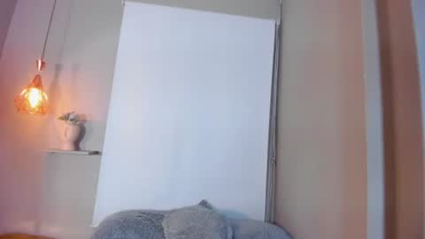roxy_stone1 online show from August 13, 7:39 pm