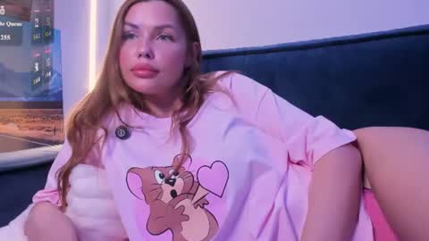 Roxy online show from July 20, 1:03 pm