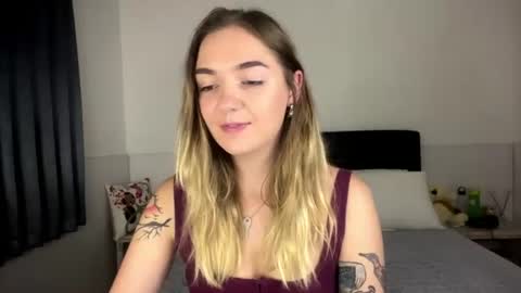 Roxy online show from July 16, 3:24 pm