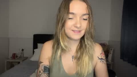Roxy online show from July 27, 3:28 pm
