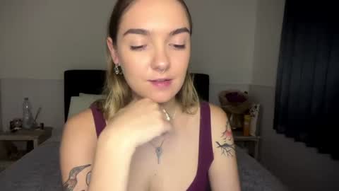 Roxy online show from July 29, 4:25 pm