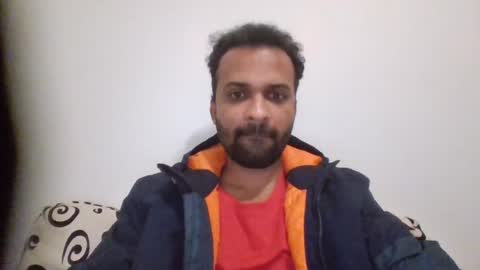 roy018 online show from July 8, 1:59 pm