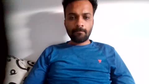 roy018 online show from August 8, 11:49 pm