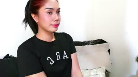 Prince and Princess online show from August 13, 4:37 am