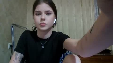 royalvelour online show from July 28, 11:44 pm