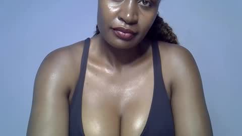 rozie34 online show from April 9, 8:06 pm