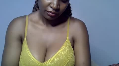 rozie34 online show from April 10, 1:10 am