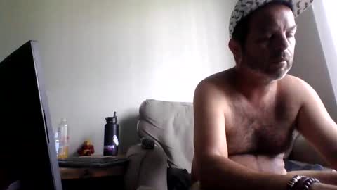 rubbingoneout714 online show from June 5, 4:01 pm