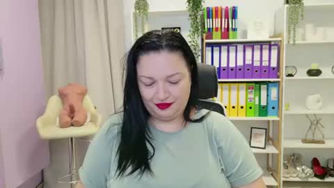 Rubi online show from August 14, 1:42 am