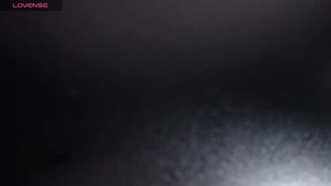 ruby_lowell_ online show from February 25, 8:29 pm
