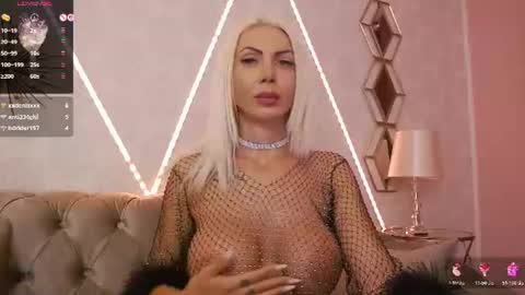  Ruby Divine online show from August 9, 6:36 am